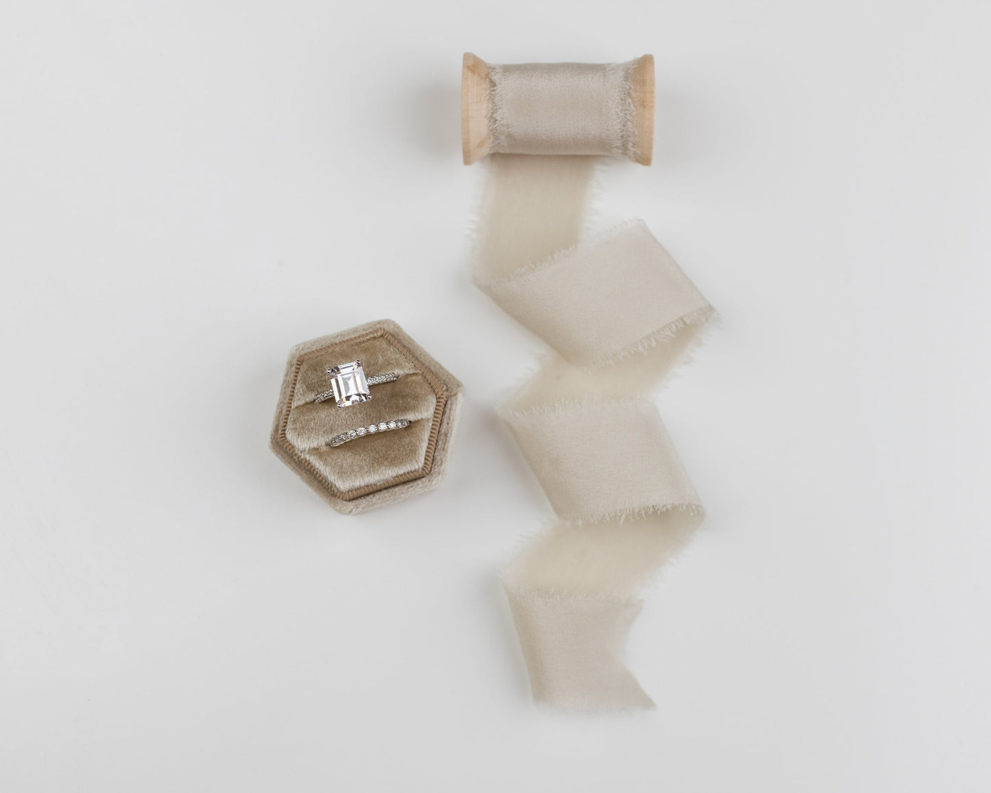 Fawn Silk Ribbon & Hexagon Ring Box Set