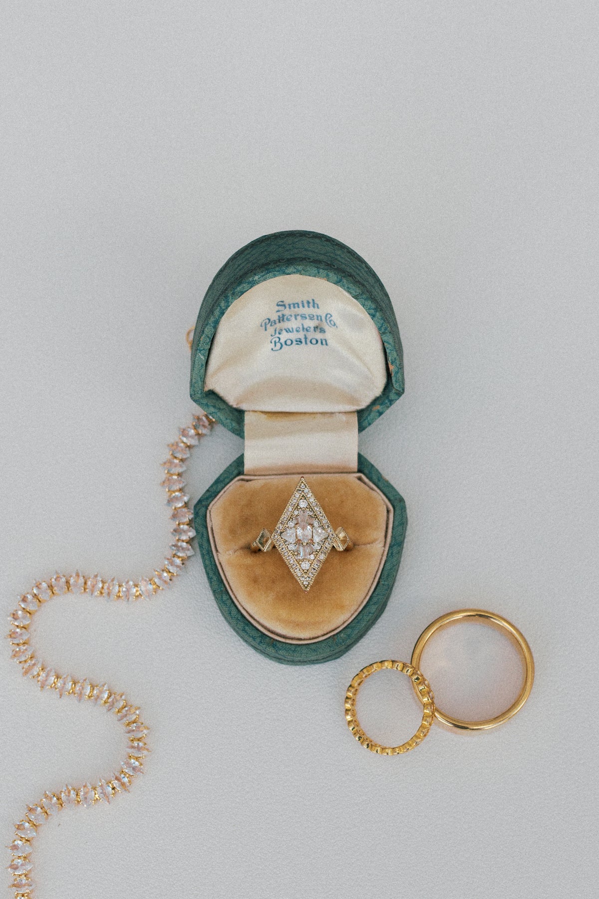 Heirloom jewelry box