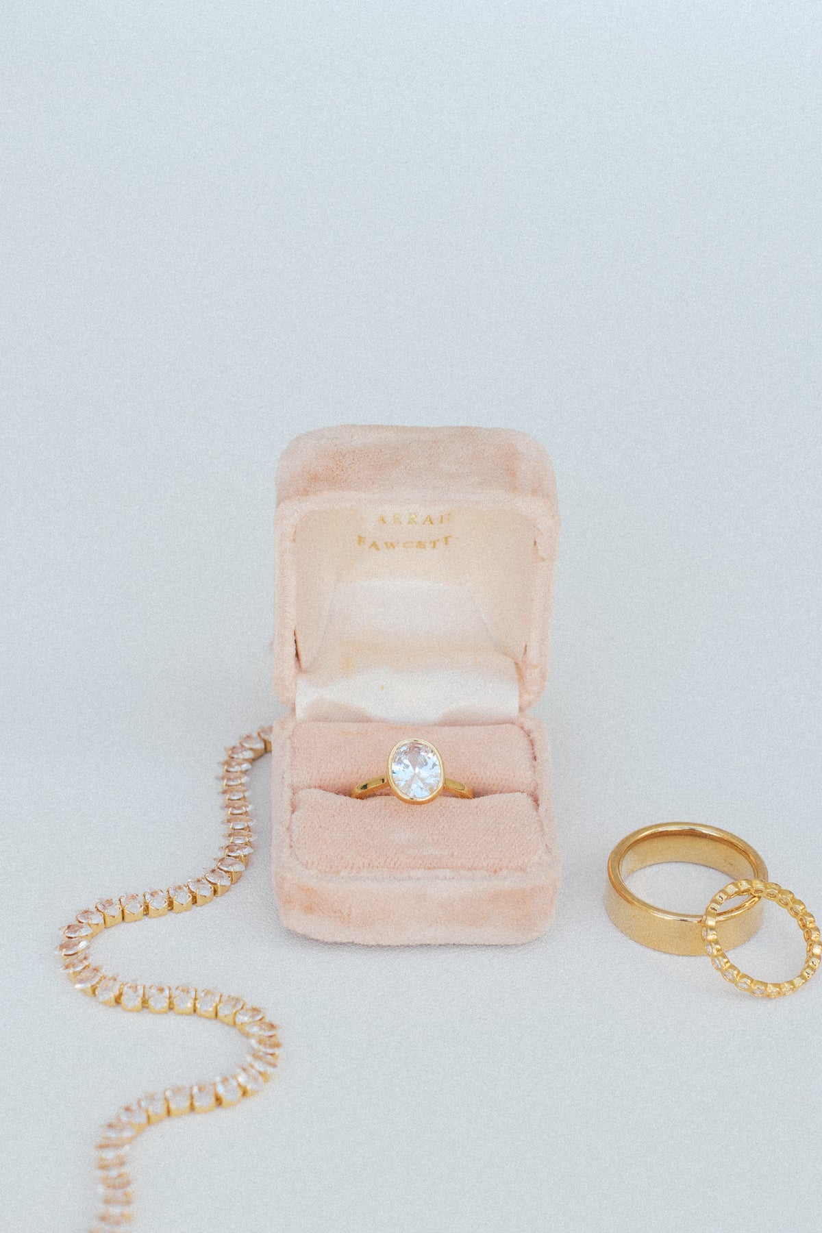 Heirloom jewelry box