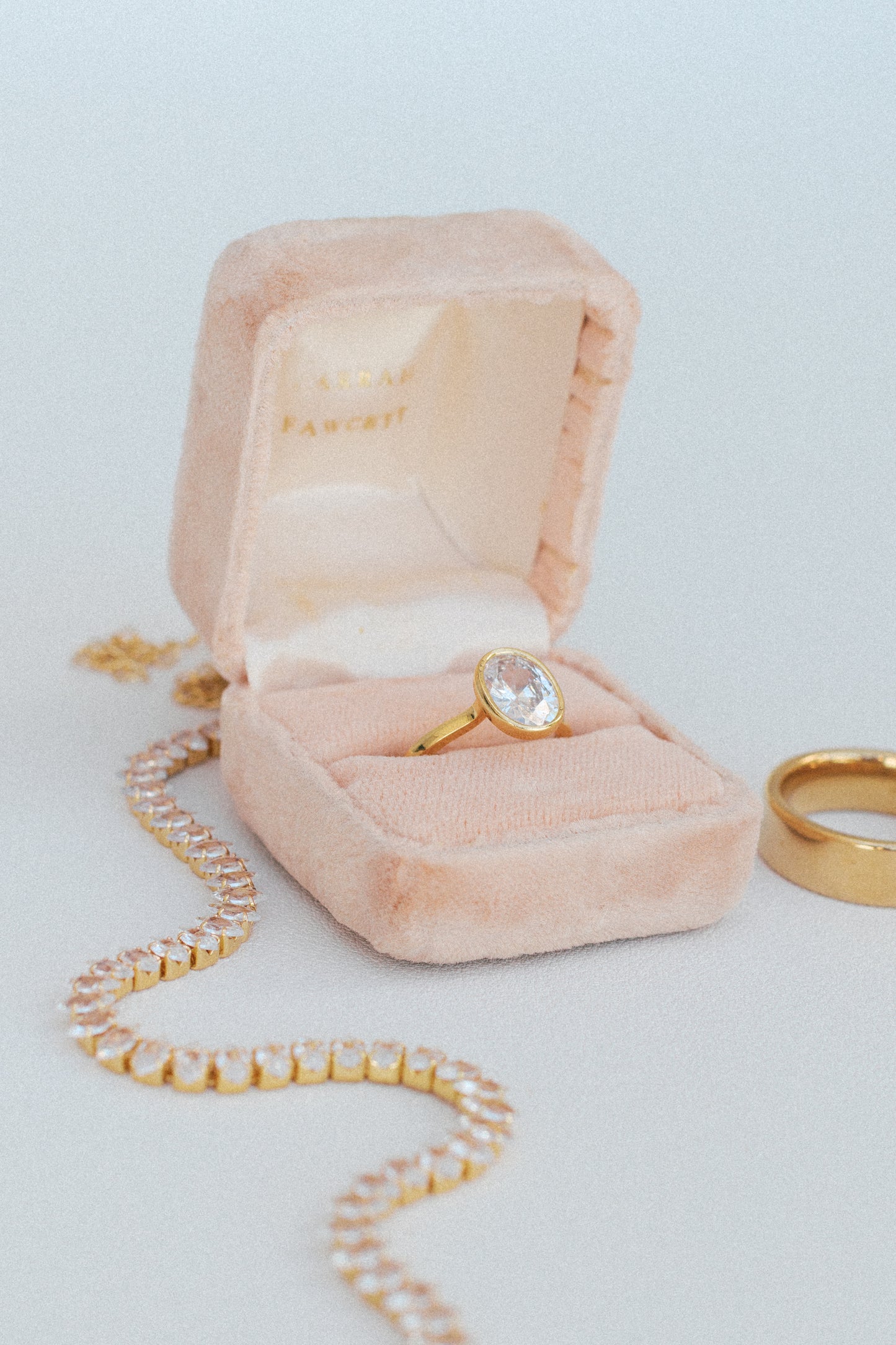 Heirloom jewelry box
