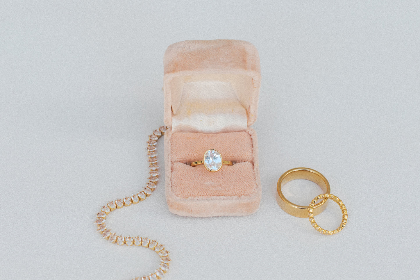 Heirloom jewelry box