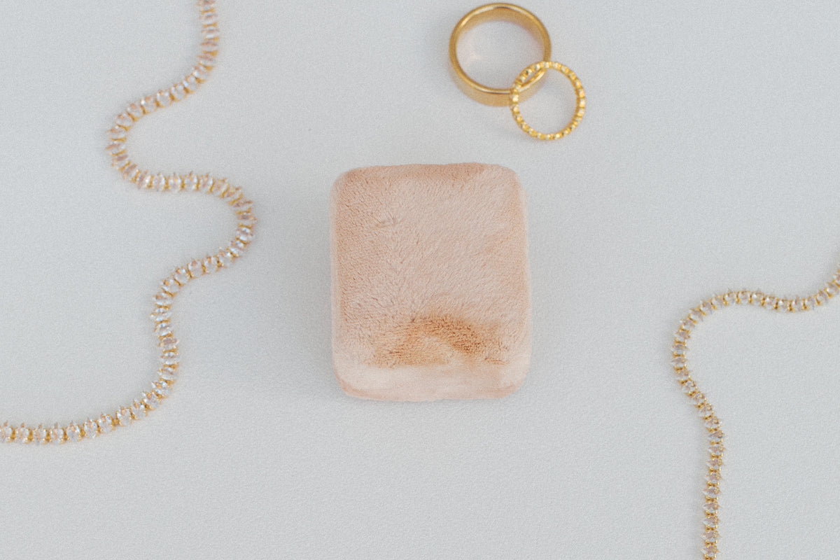 Heirloom jewelry box
