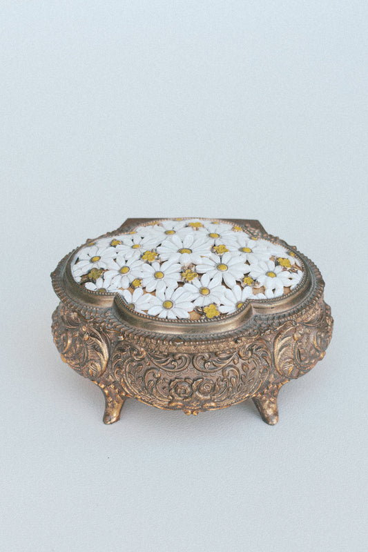 Heirloom jewelry box