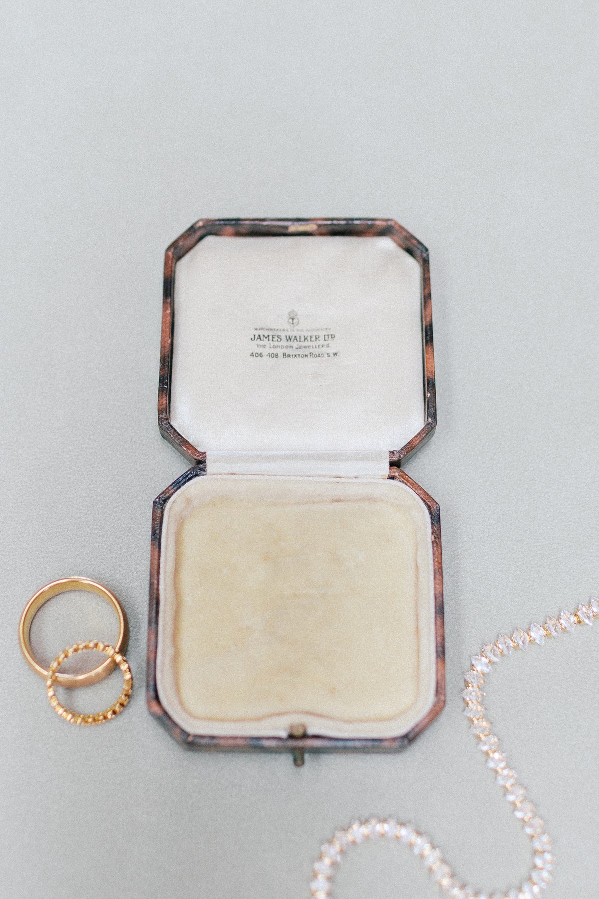 Heirloom jewelry box