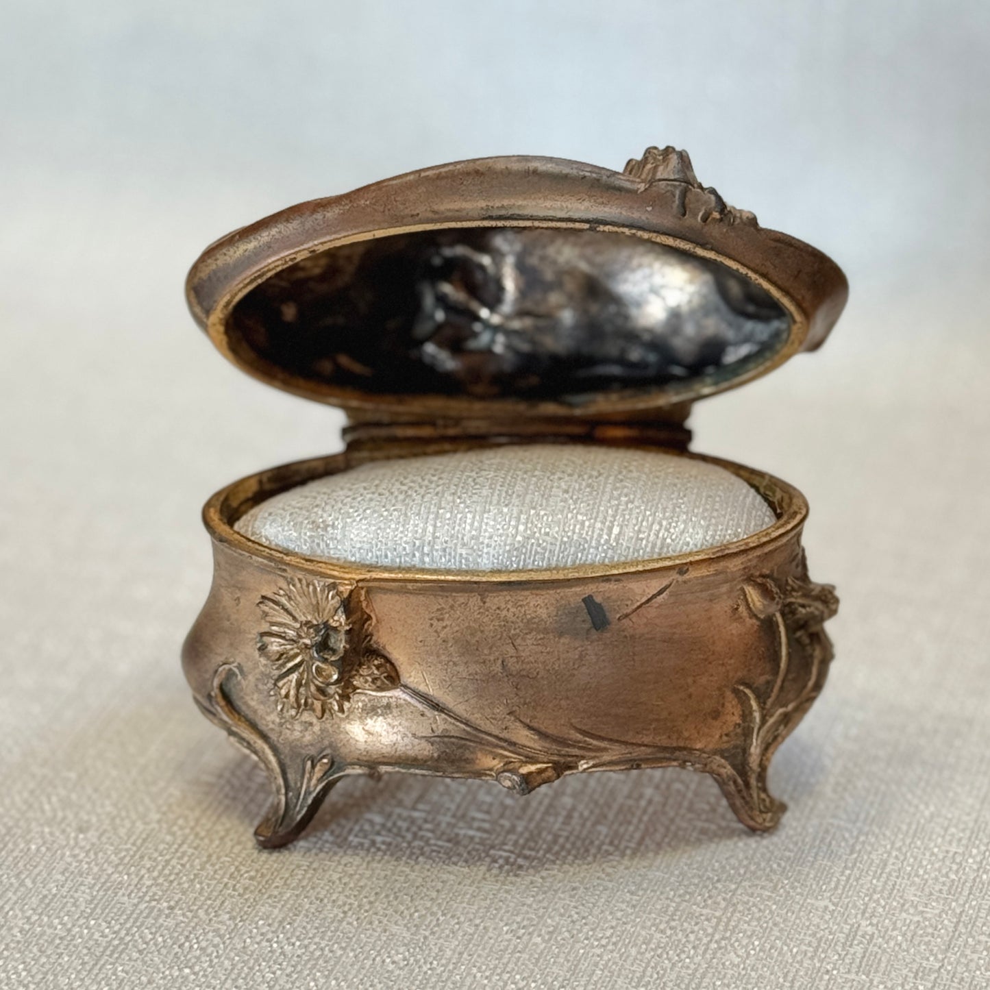 Heirloom jewelry box