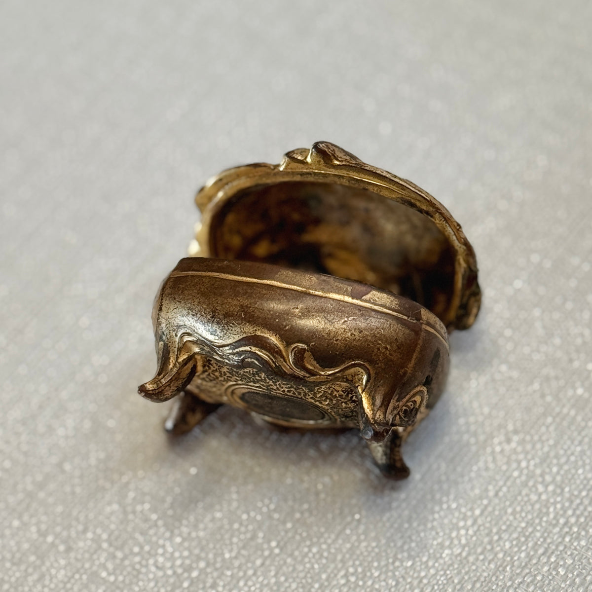 Heirloom jewelry box