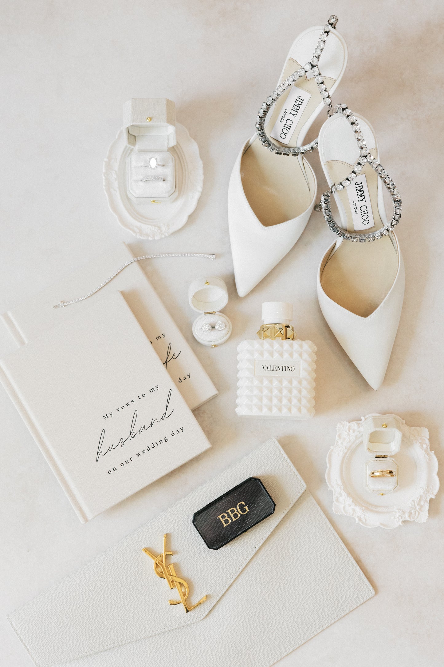 Georgian Oval Ring Box in Dove Linen – Vintage Wedding Ring Box for Flat Lay Photography