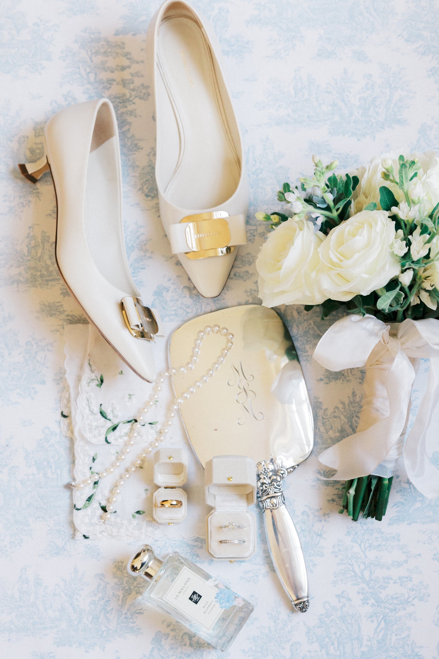 Radiant Legacy Ring Box in Dove Linen – Beveled Square Wedding & Proposal Ring Box for Flat Lay Photography