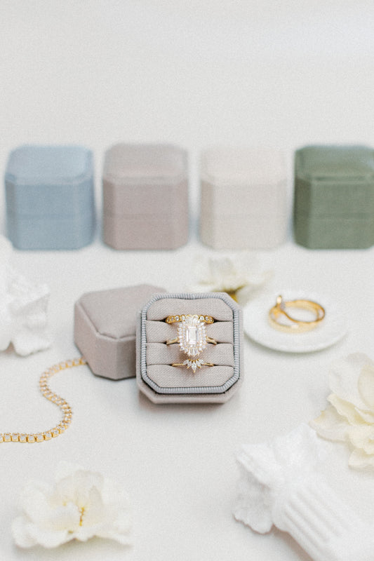 Sparrow Heritage Linen Ring Box