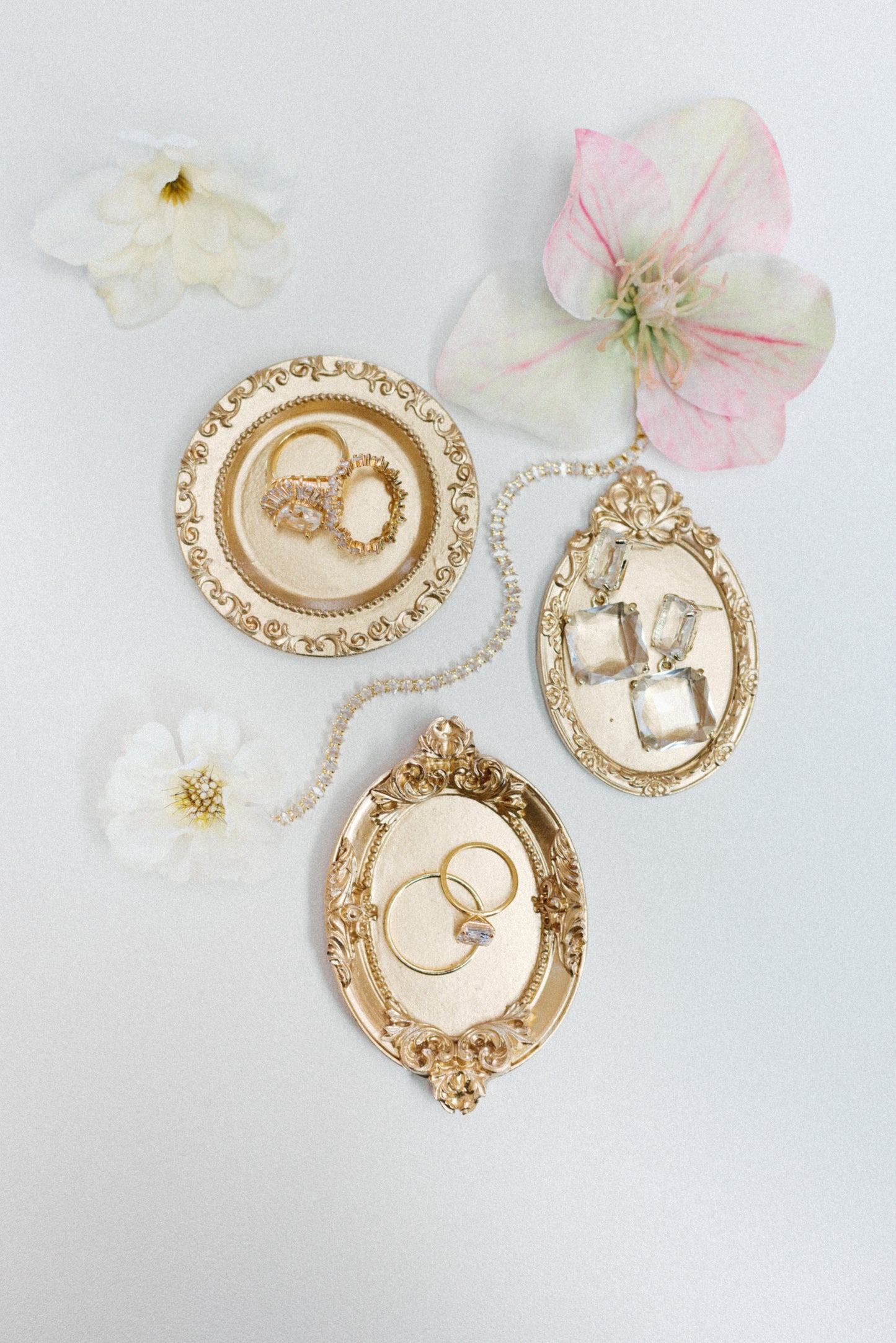 Gold Ring Plates