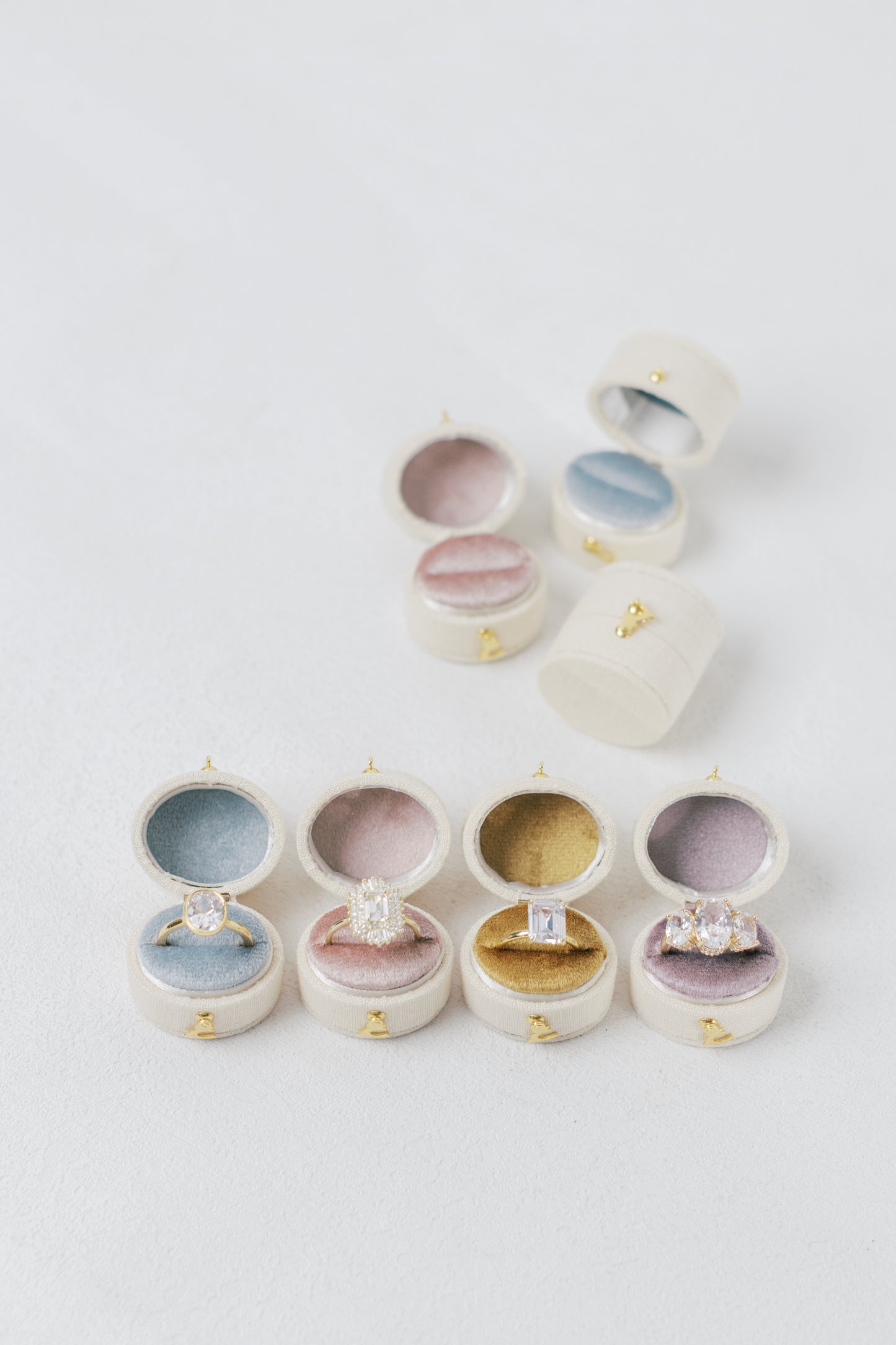 Dove & Roseate Georgian Oval Ring Box