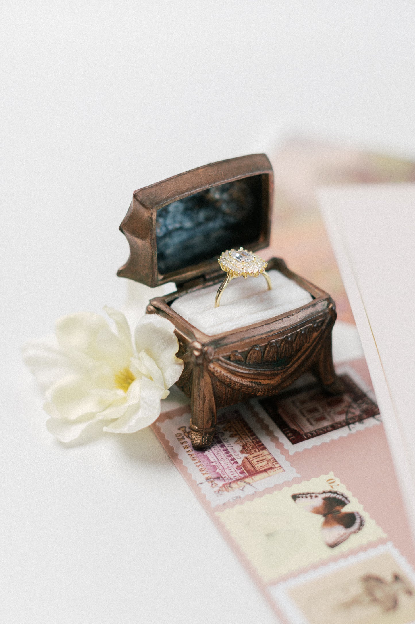 Heirloom jewelry box
