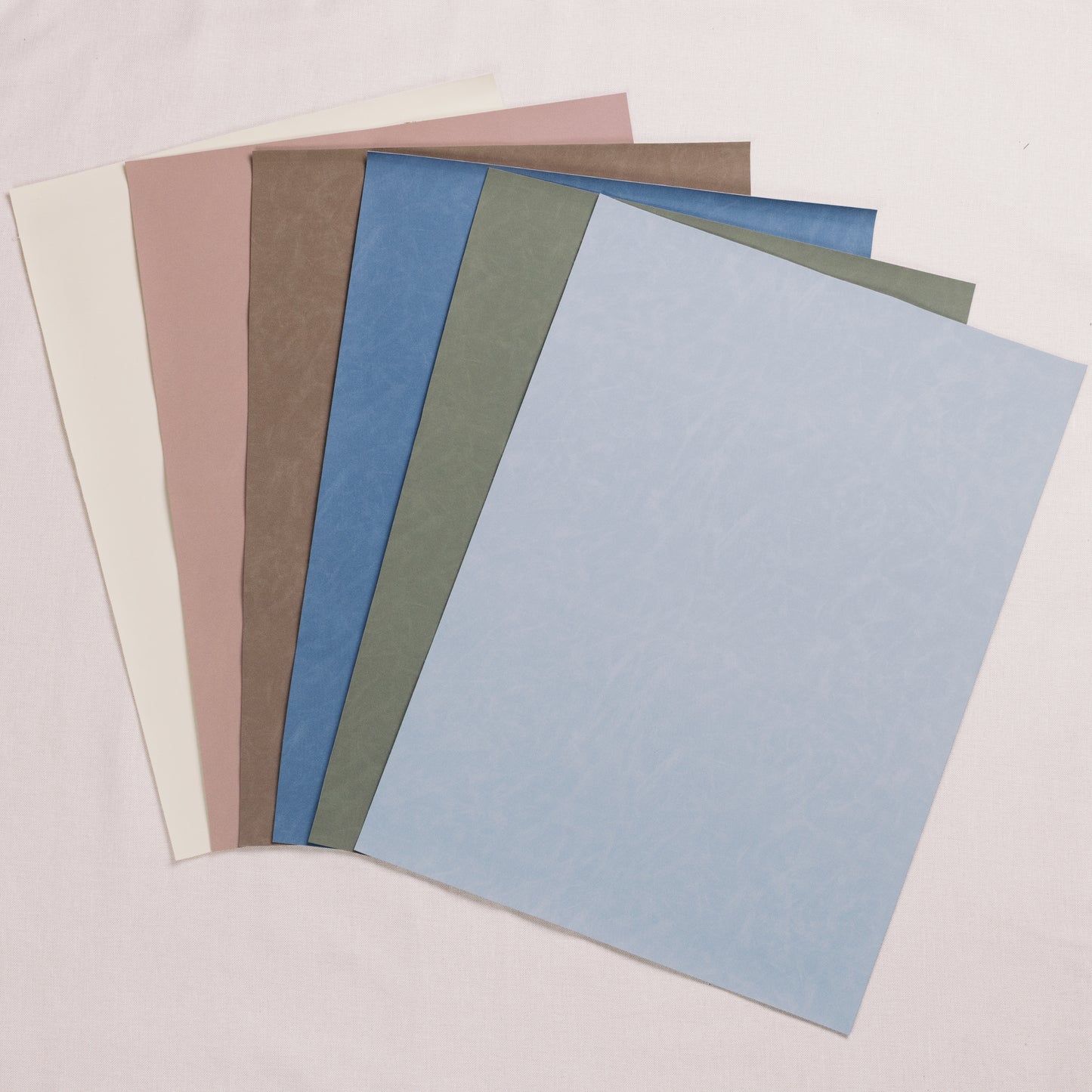 Stone Suede Rollable Styling Mat