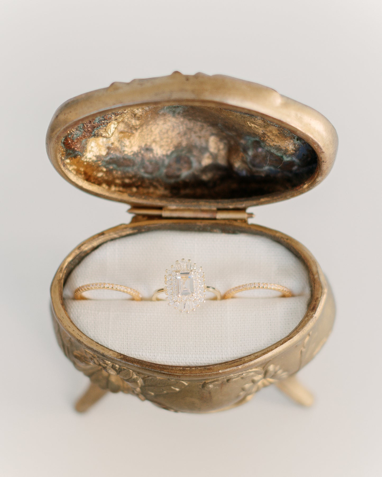 Vintage Jewelry Holder