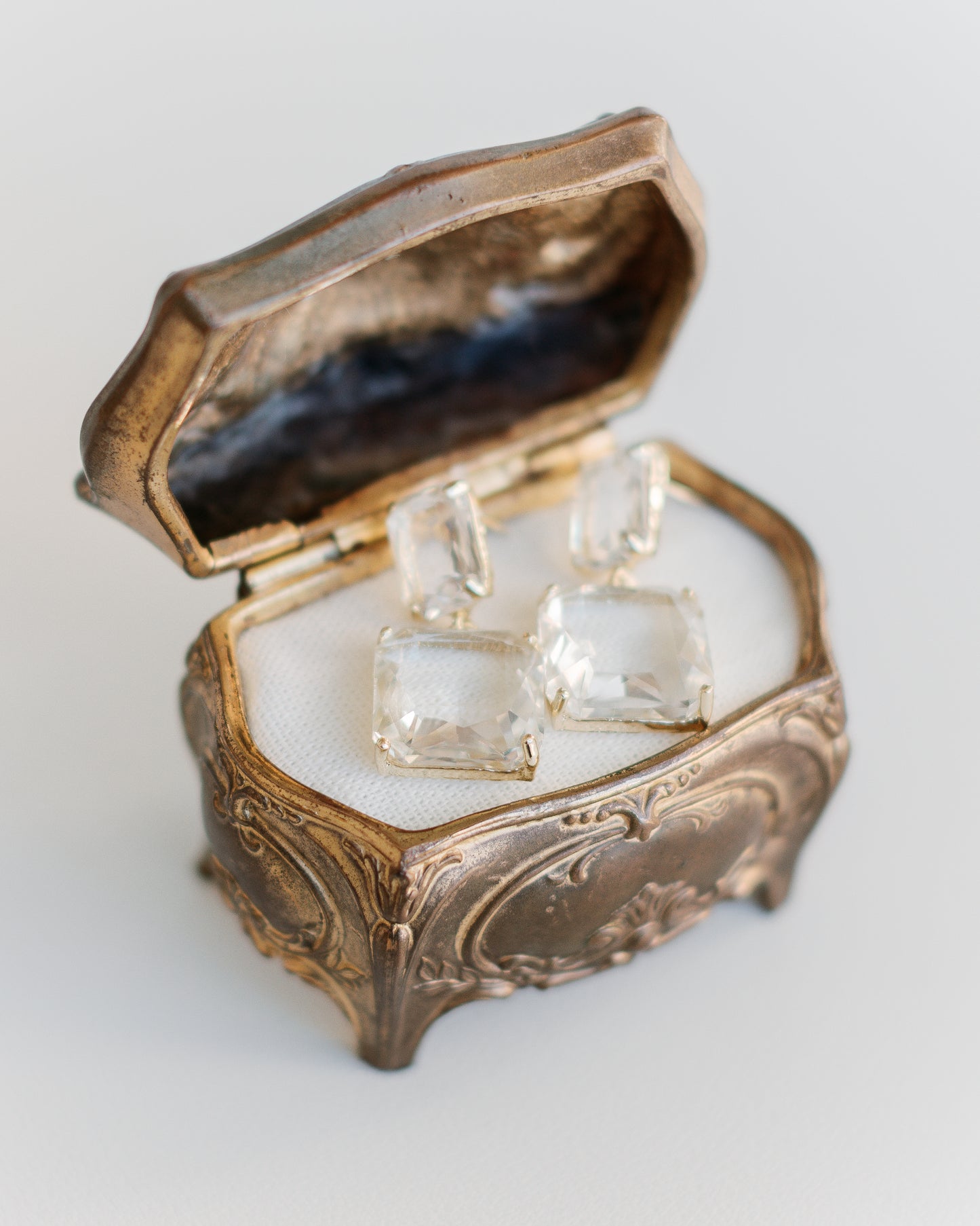 Vintage Jewelry Holder