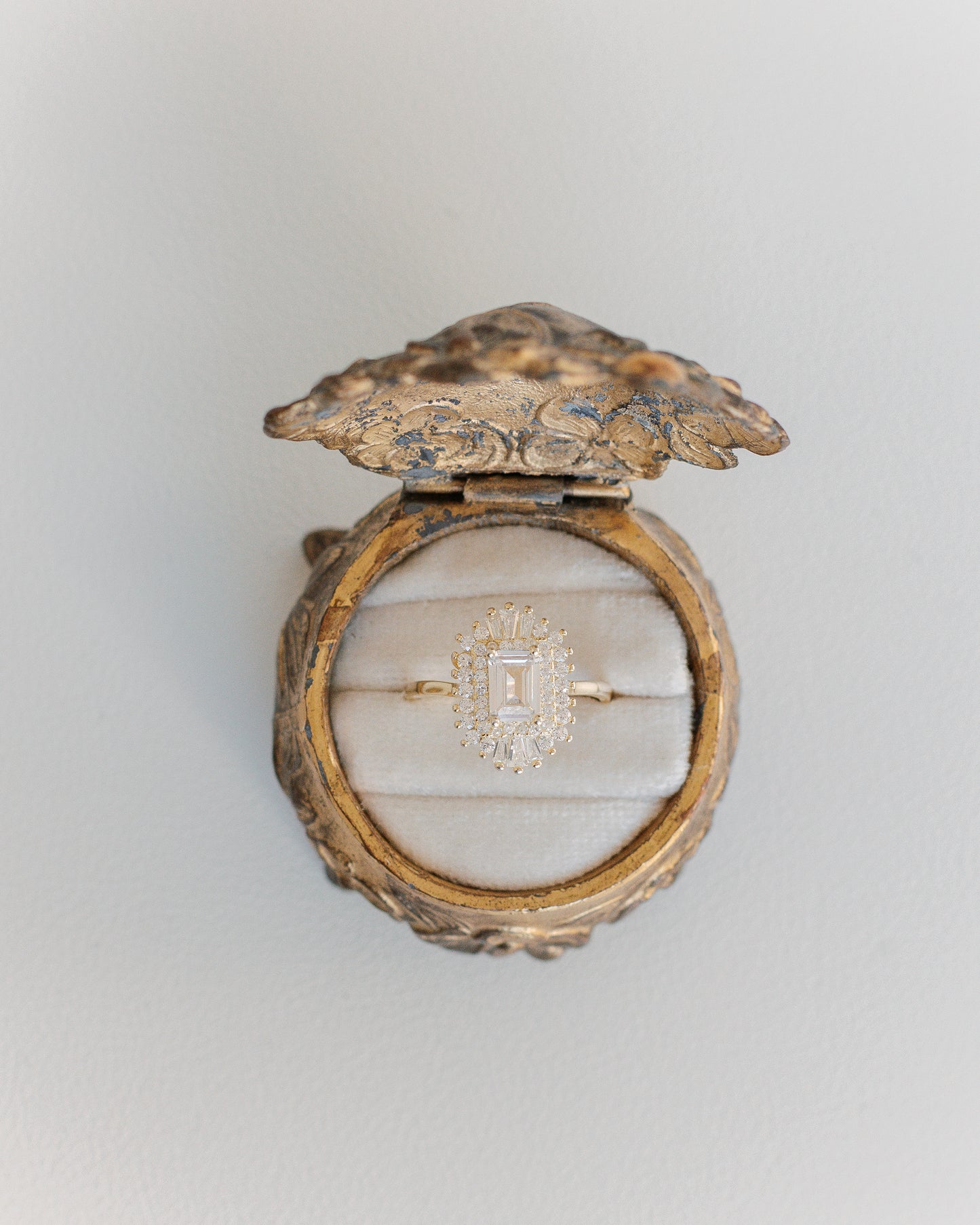 Vintage Jewelry Holder