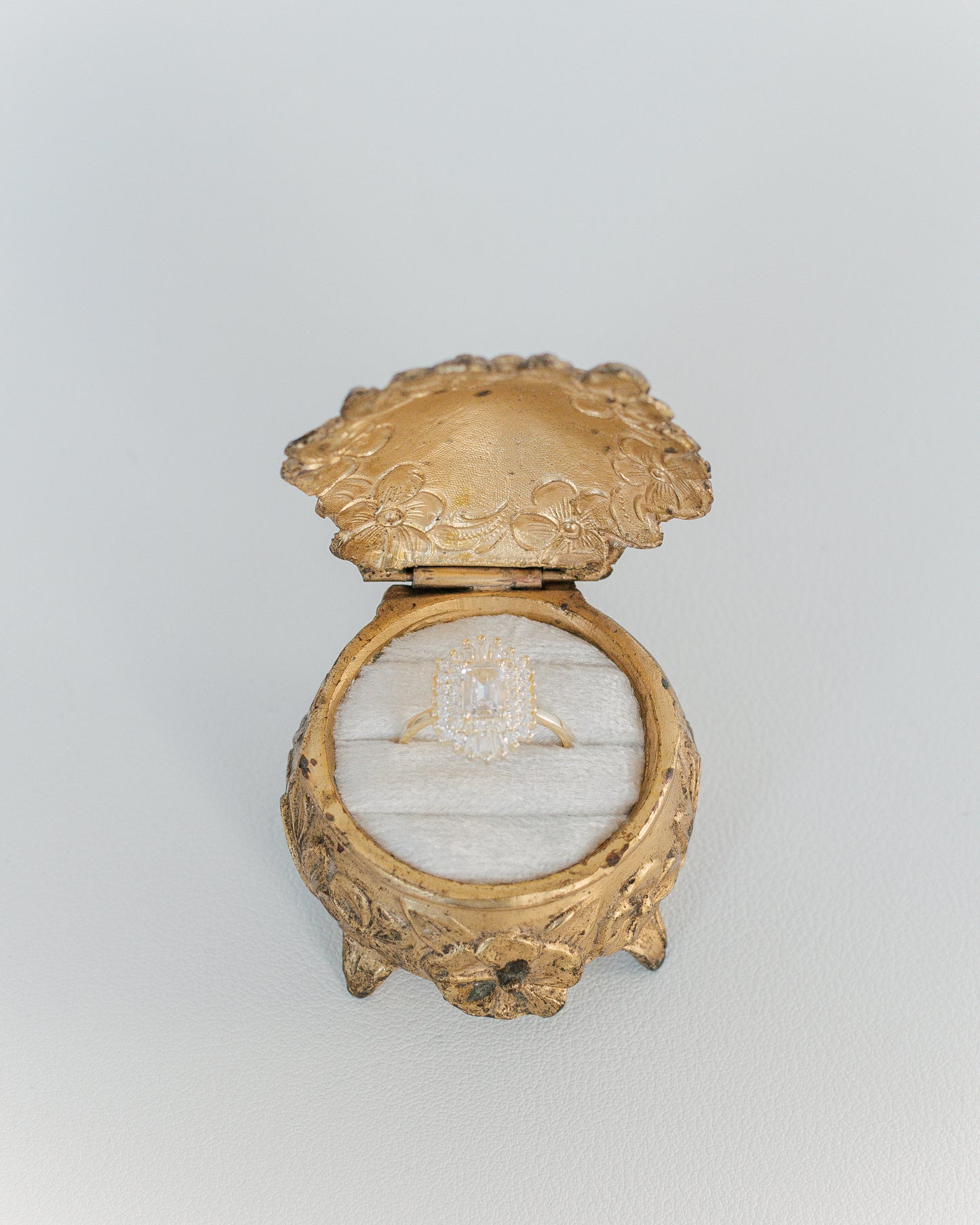 Vintage Jewelry Holder