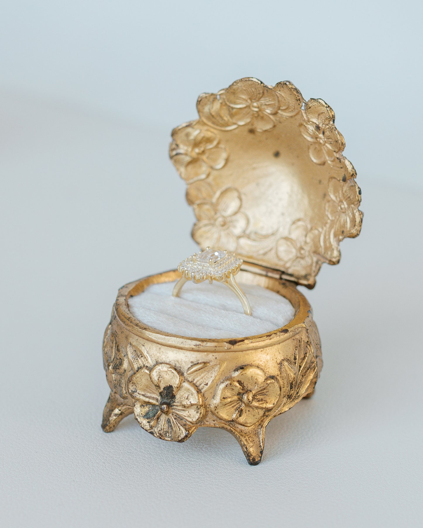 Vintage Jewelry Holder