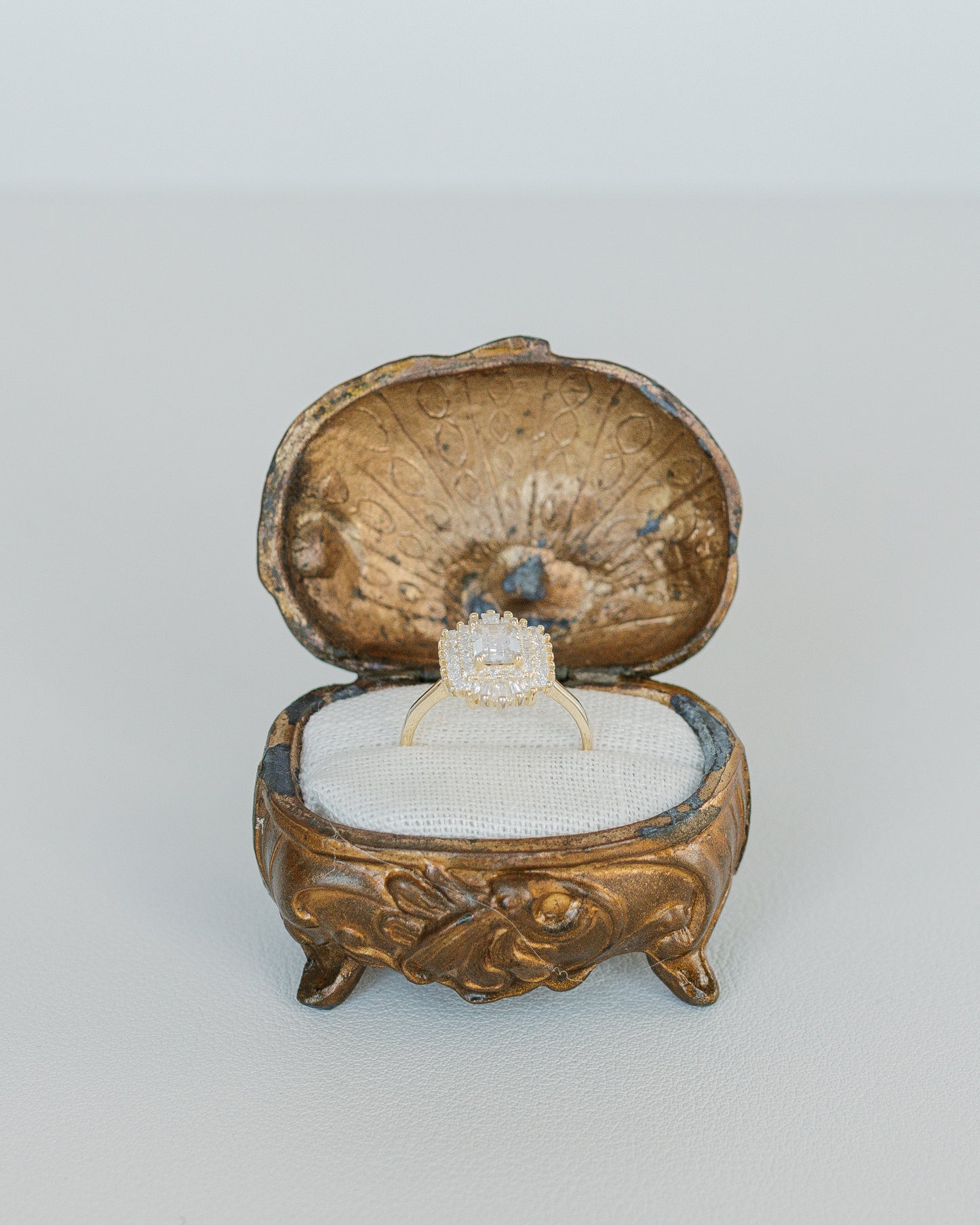 Vintage Jewelry Holder