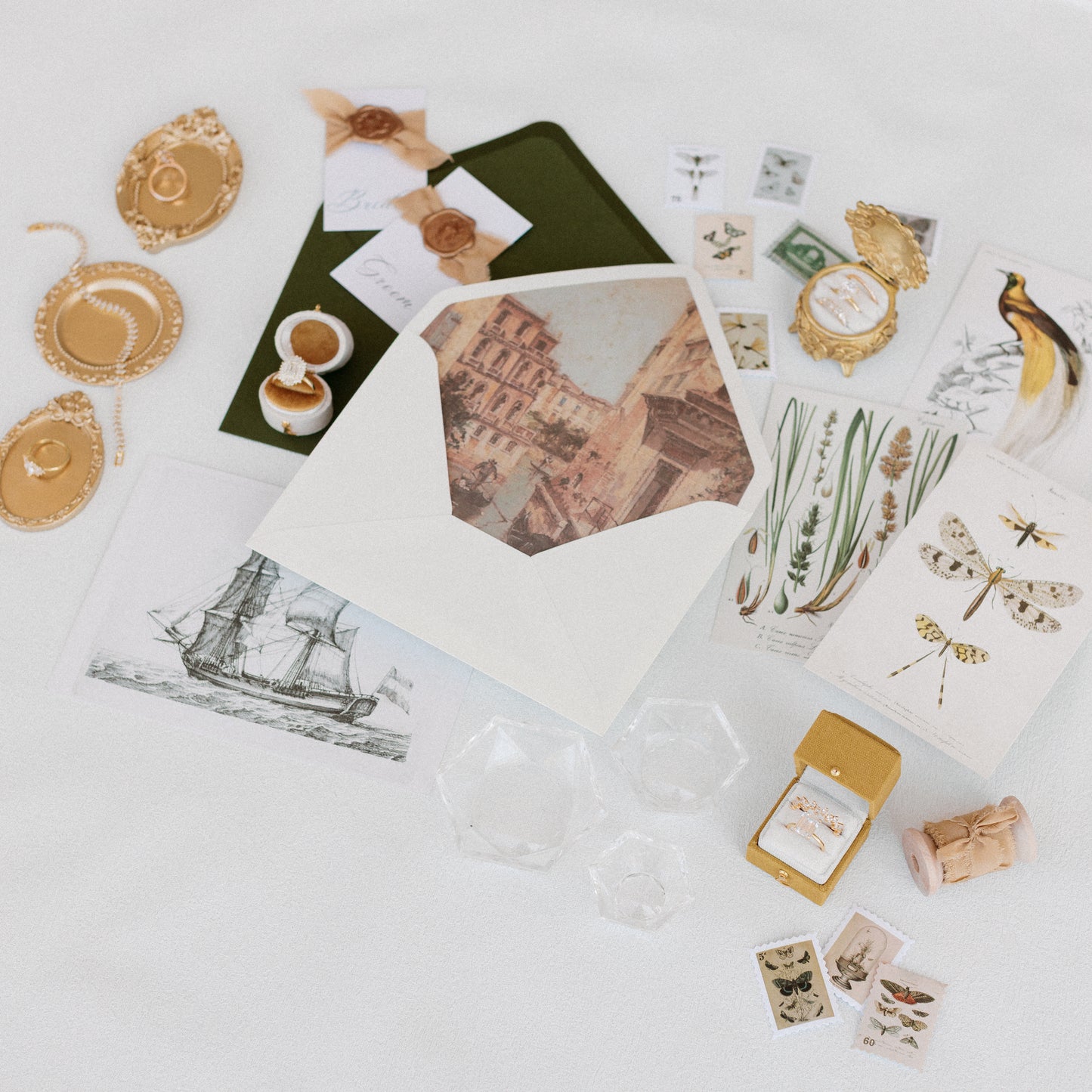 Flat Lay Styling Kit for Photographers, Vintage Stamps, Silk Ribbons, Brass Blossom Ring Box, Linen Ring Box Oro