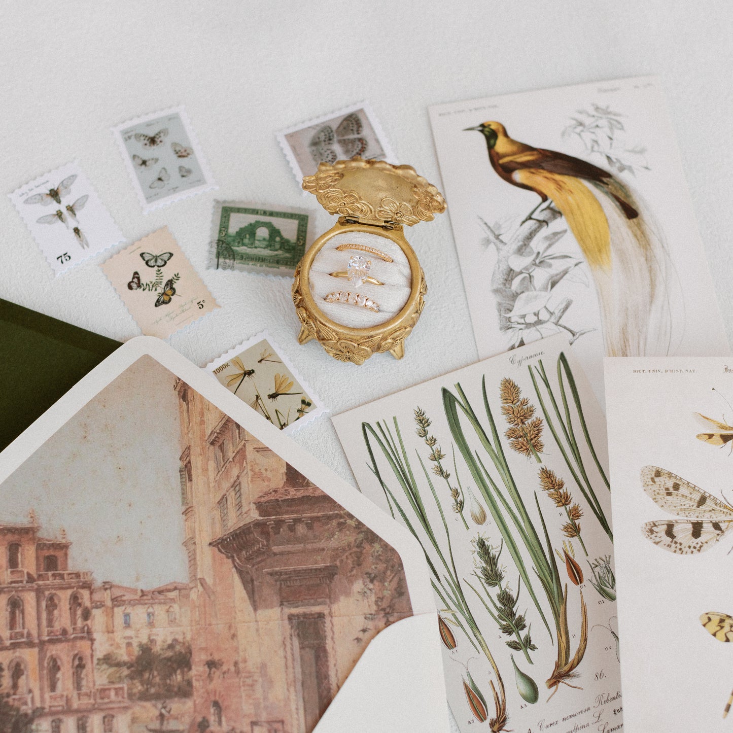Flat Lay Styling Kit for Photographers, Vintage Stamps, Silk Ribbons, Brass Blossom Ring Box, Linen Ring Box Oro