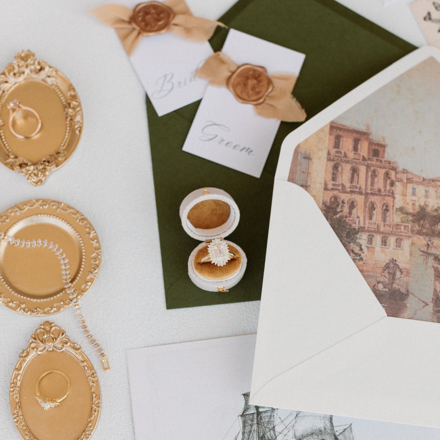 Flat Lay Styling Kit for Photographers, Vintage Stamps, Silk Ribbons, Brass Blossom Ring Box, Linen Ring Box Oro