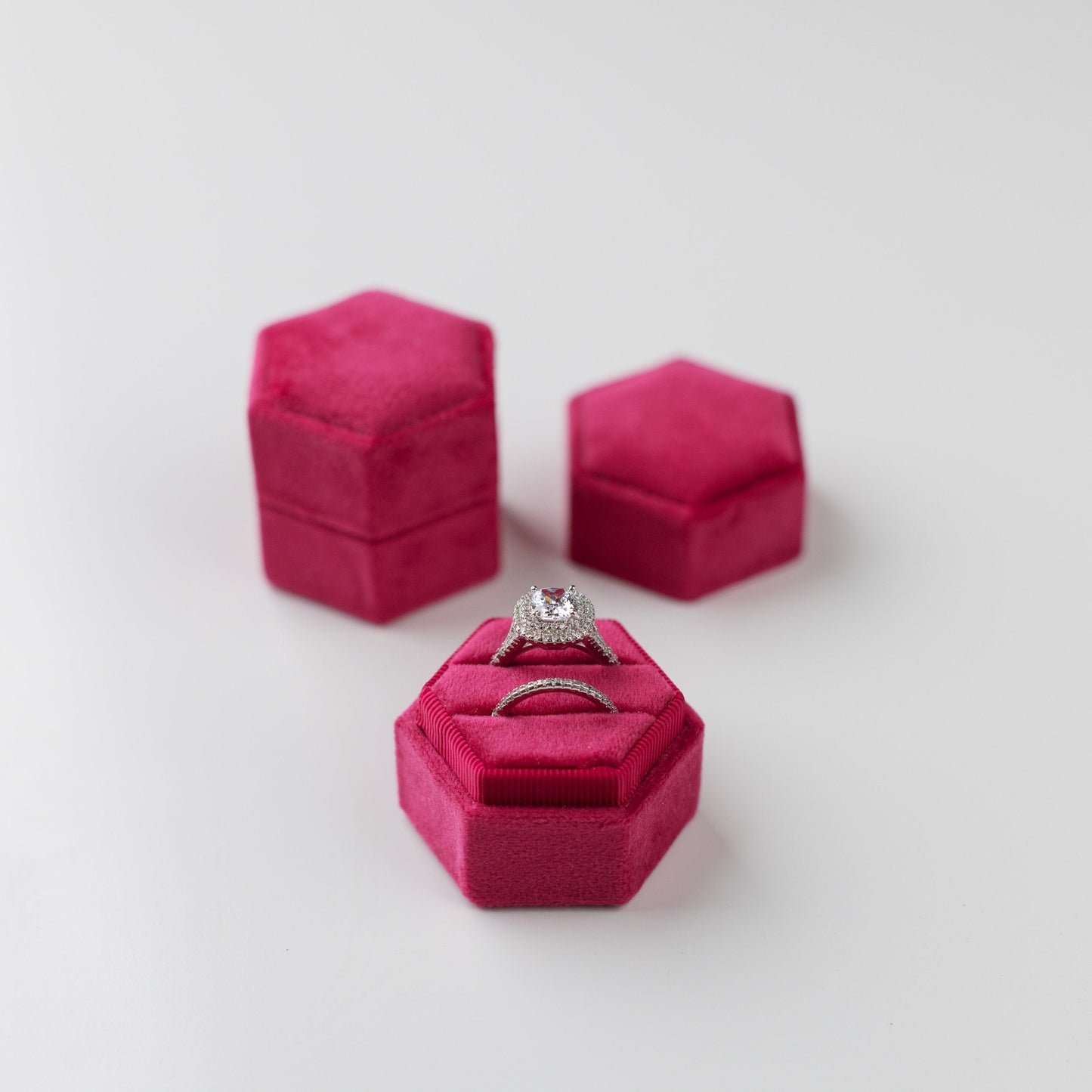 Fuchsia Hexagon Ring Box